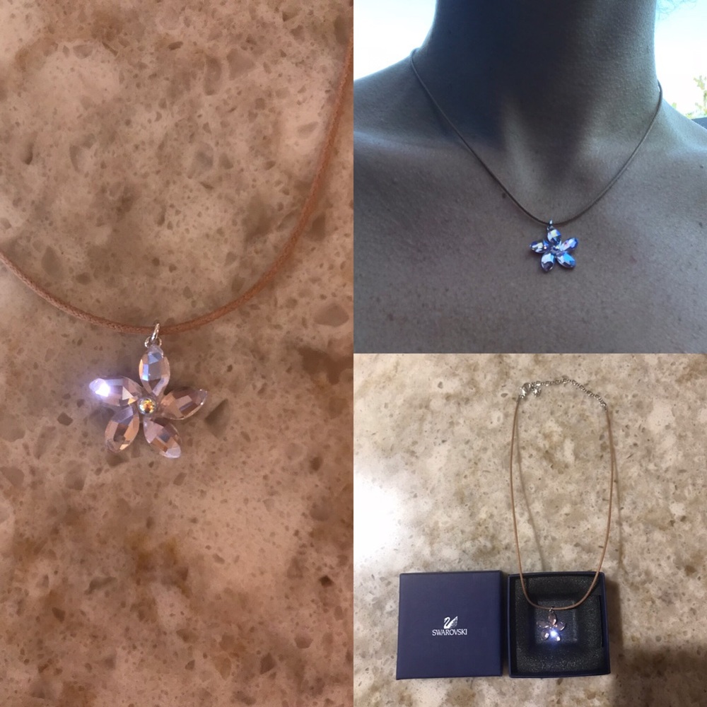 Swarovski crystal necklace - New